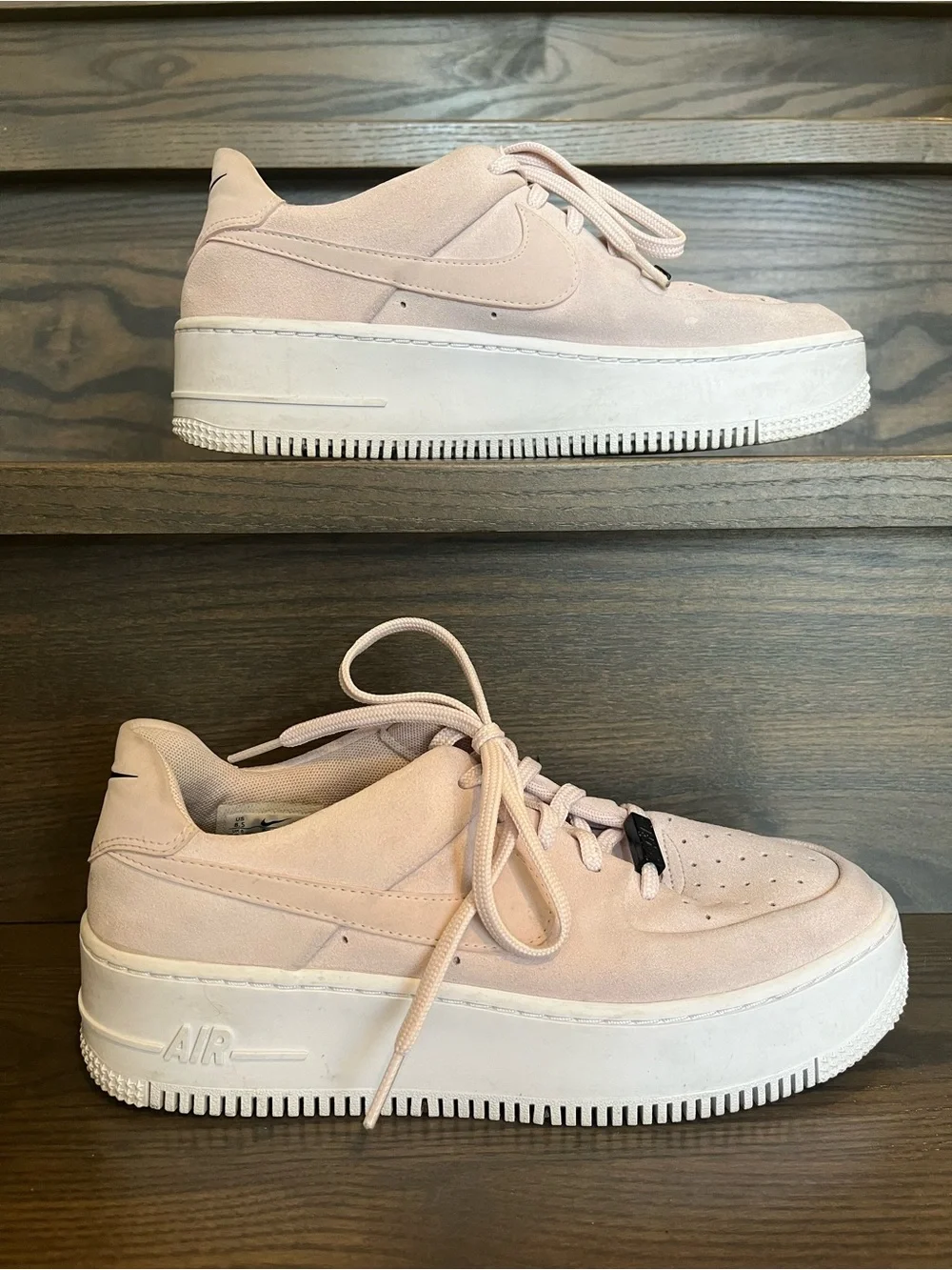 Nike Air Force 1 Sage Low in “Barely Rose” Size 8.5